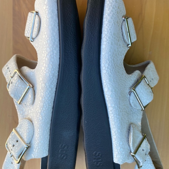 SAS Women's, Relaxed Sandal, Leather, Vanilla, Size 10 ½ Wide - Picture 10 of 12